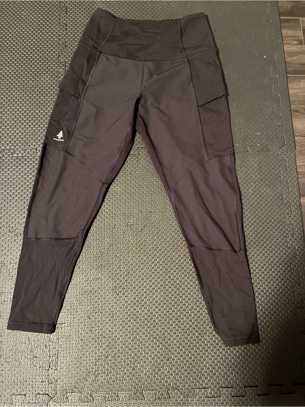 Woods Black Performance Leggings with Side Pockets